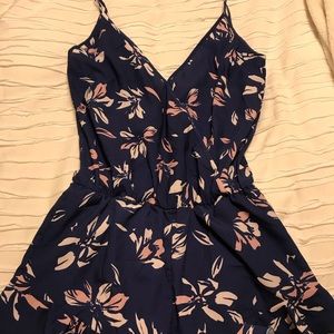 Navy romper NWOT